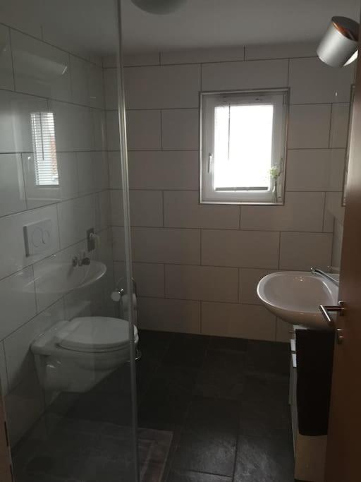 Ruhige Schoene 2-Zimmer Ferienwohnung Höchst Екстериор снимка