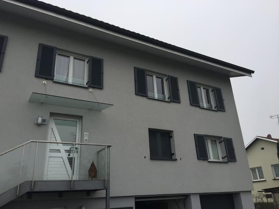 Ruhige Schoene 2-Zimmer Ferienwohnung Höchst Екстериор снимка